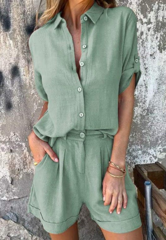 The Amalfi Linen Set